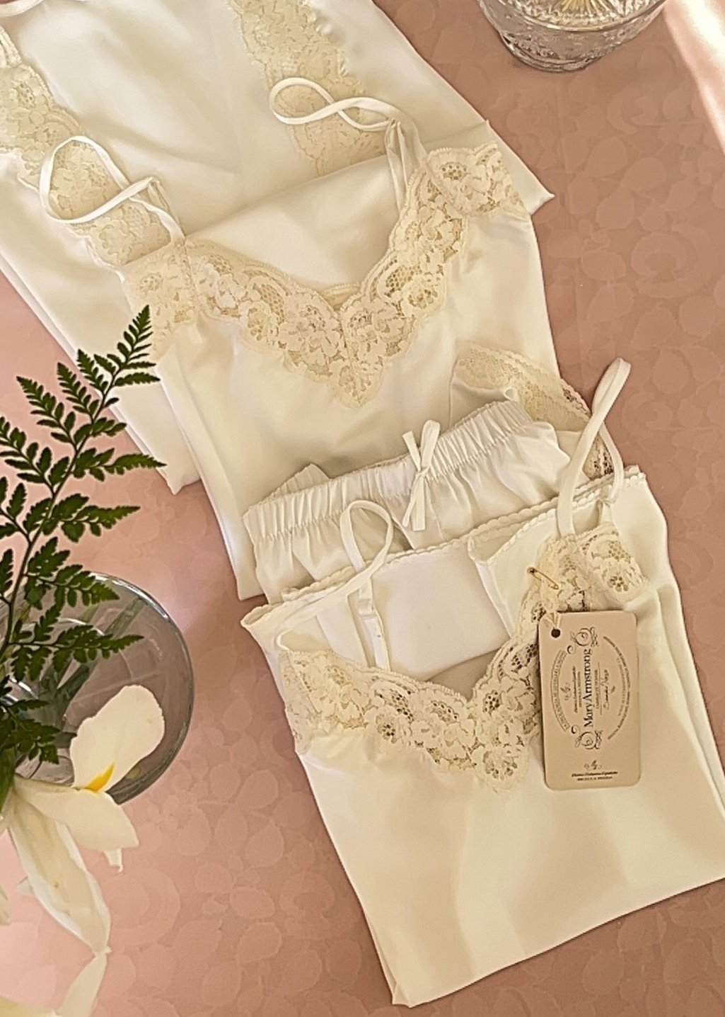 BABY DOLL PITTI MINI CRUDO/CREMA a pedido