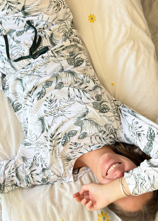PIJAMA LOUNGEWEAR HOJAS VERDES