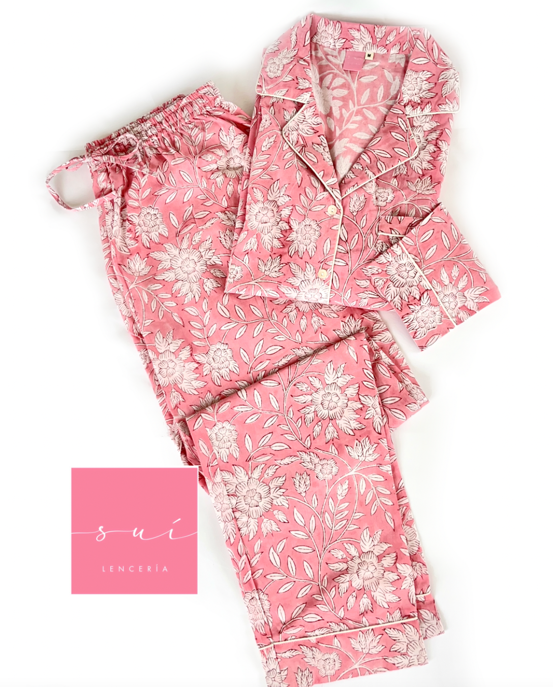 PIJAMA ROSADO FLORES BLANCAS (manga corta)