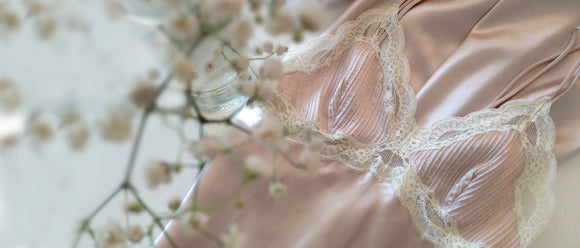 Delicada Ropa de Dormir para Mujeres