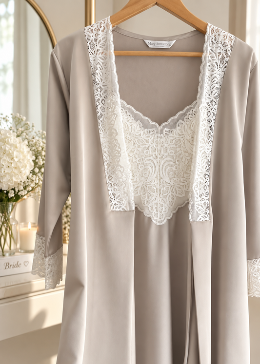 Conjunto Camisa  Amelie + Bata · seda Gris Perla