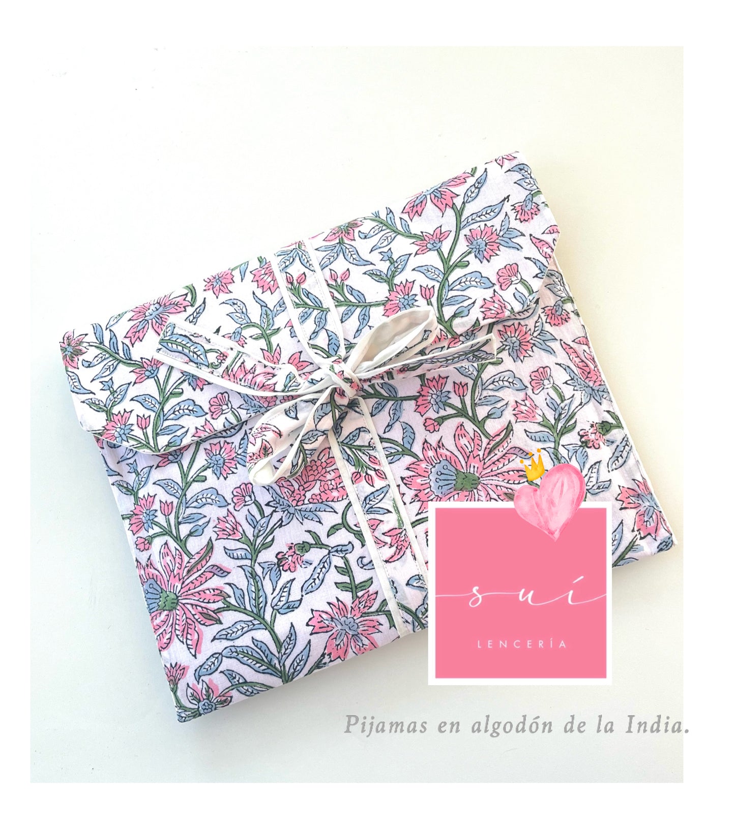 PIJAMA BLANCO ROSADO Y CELESTE / manga corta