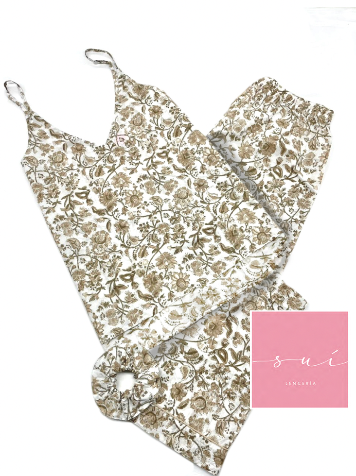 PIJAMA BEIGE CON PANTALON LARGO