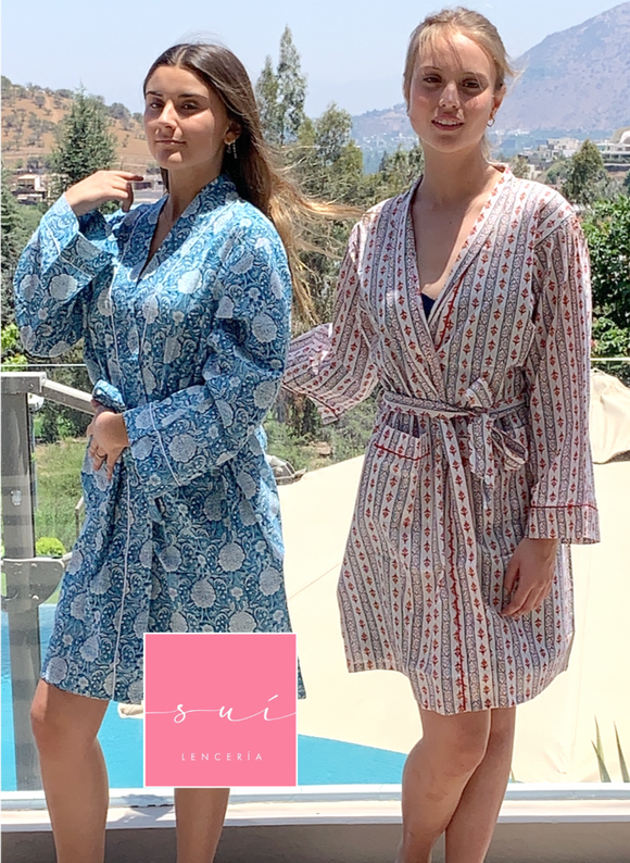 KIMONO CORTO CON BOLSILLOS RAYAS ROJO