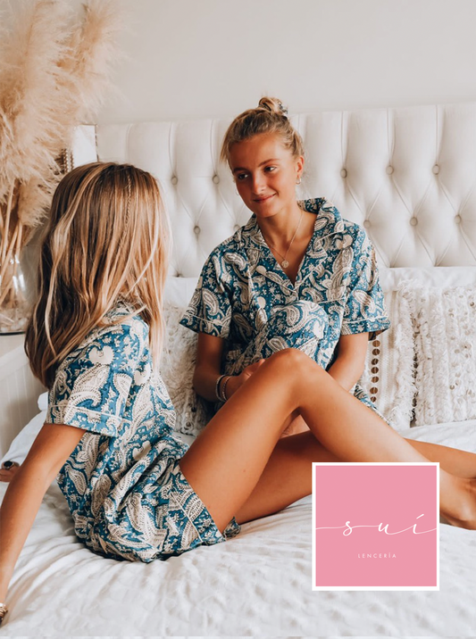 PIJAMA SHORT MANGA CORTA AZUL CON BEIGE