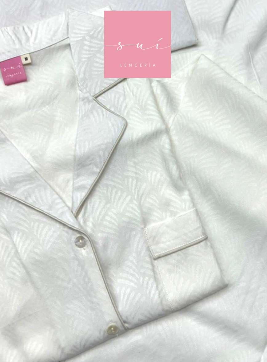 PIJAMA CREMA ABANICO
